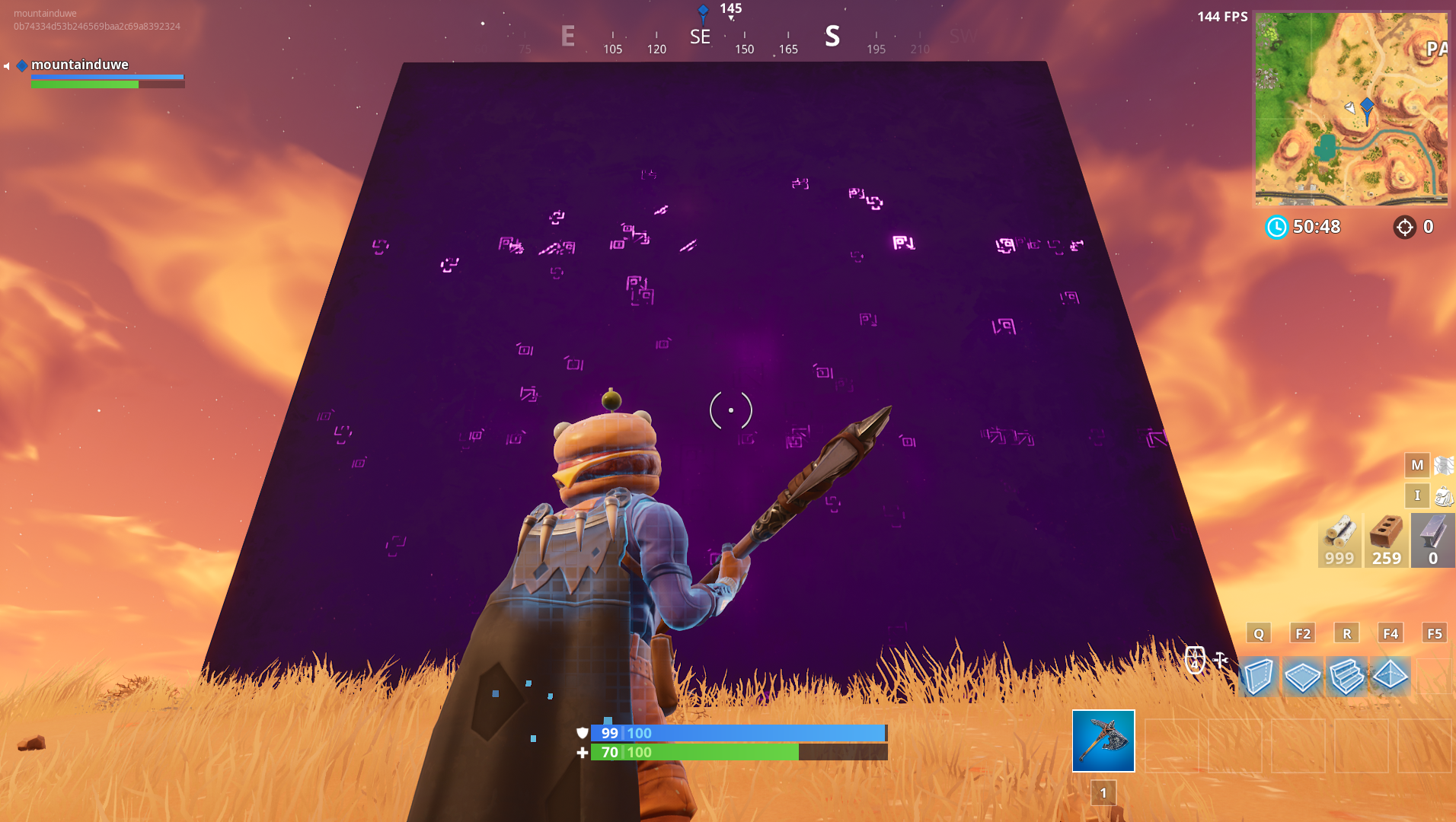 在Fortnite的闪电击中附近发现了一个巨大的紫色立方体：Battle Royale