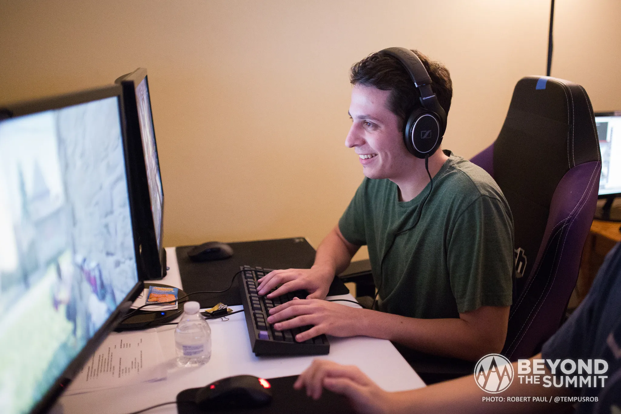 Steel的离合器与COL为您在Dreamhack Tours上的第一个预选赛提供了扭矩