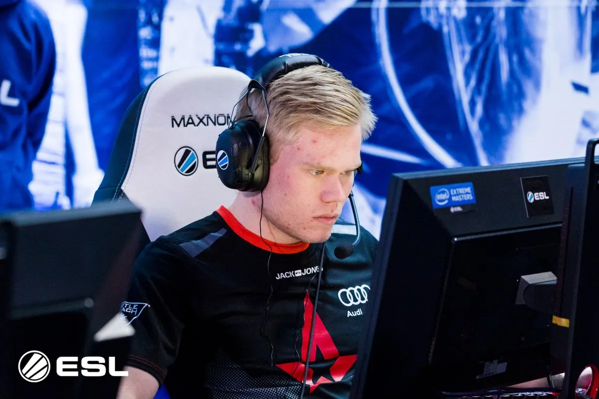 Astralis和Team Liquid Secure Secure季后賽位置在IEM Katowice Group舞台的第一天