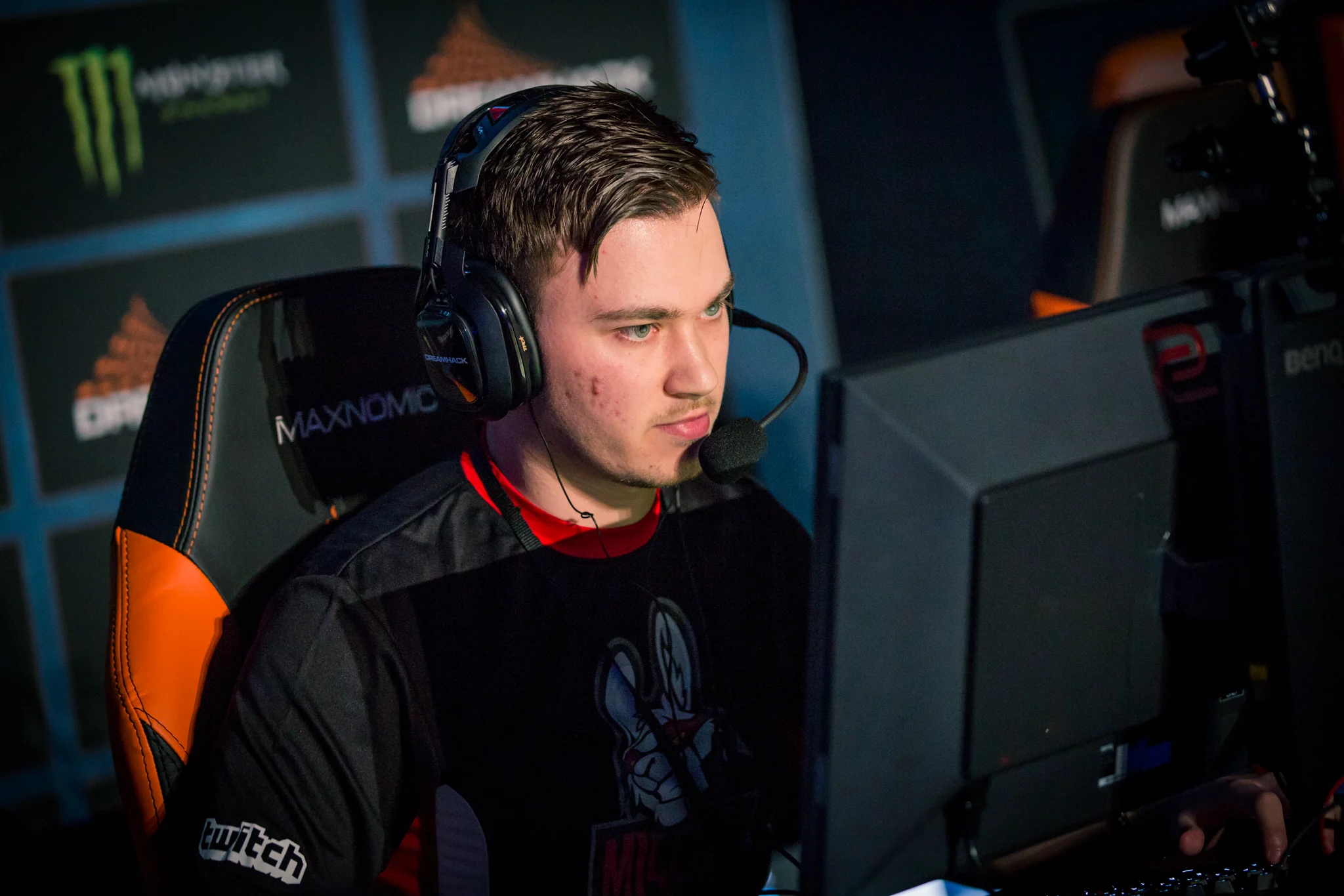 不合适和CLG退出ESL Pro League