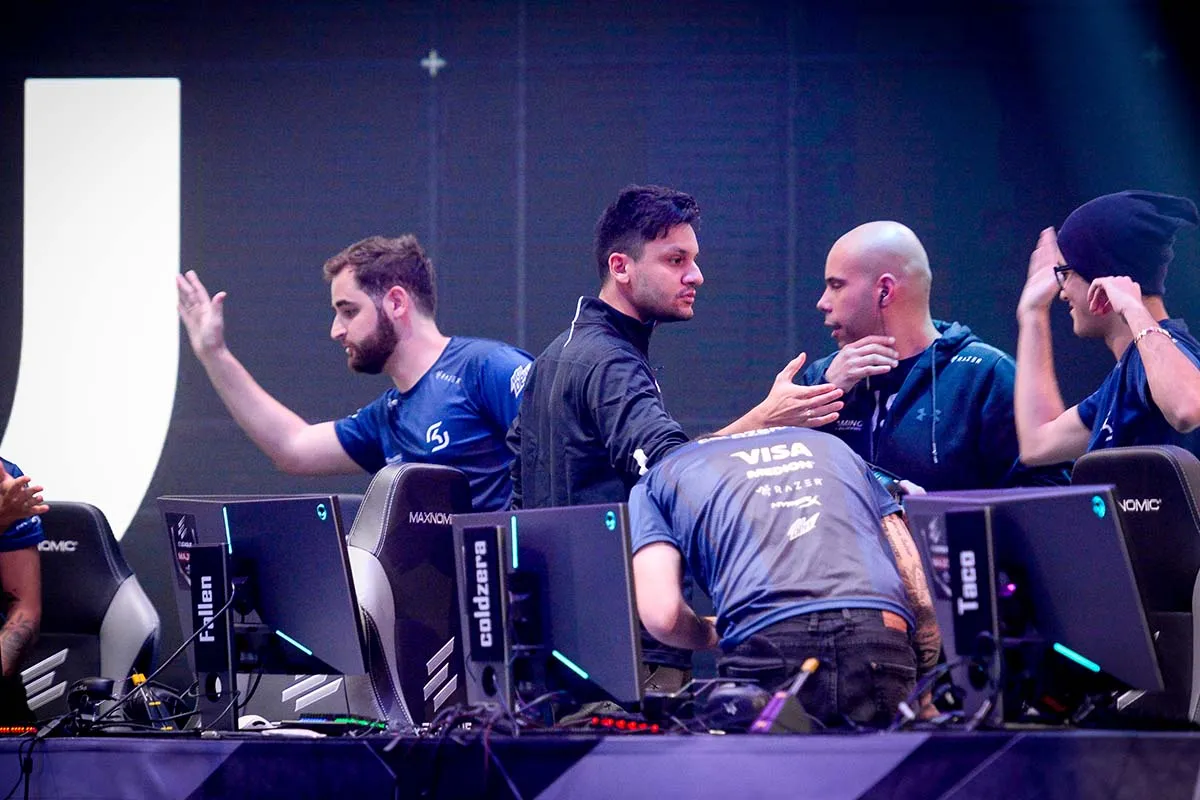 SK遊戲將在Eleague主要半決賽中進行Cloud9