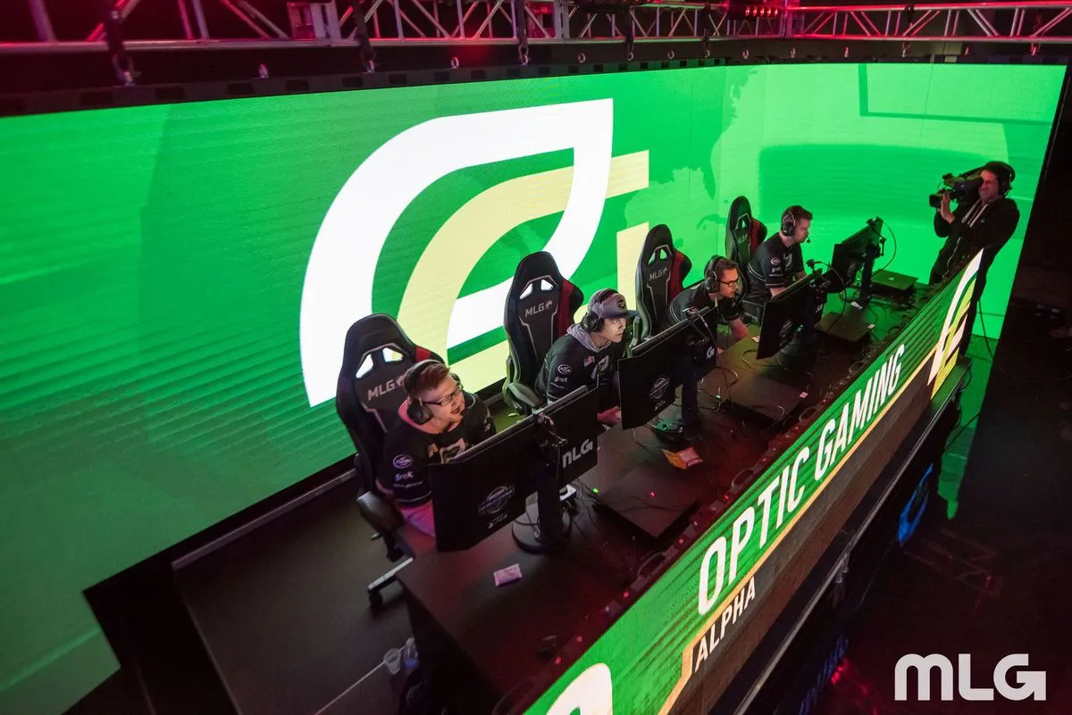 Optic，Eunited，Team Kaliber和Luminosity在CWL New Orleans公开赛中开始不败