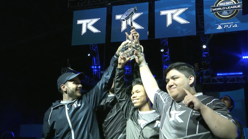 Kaliber 队击败 Splyce 赢得 CWL 达拉斯公开赛