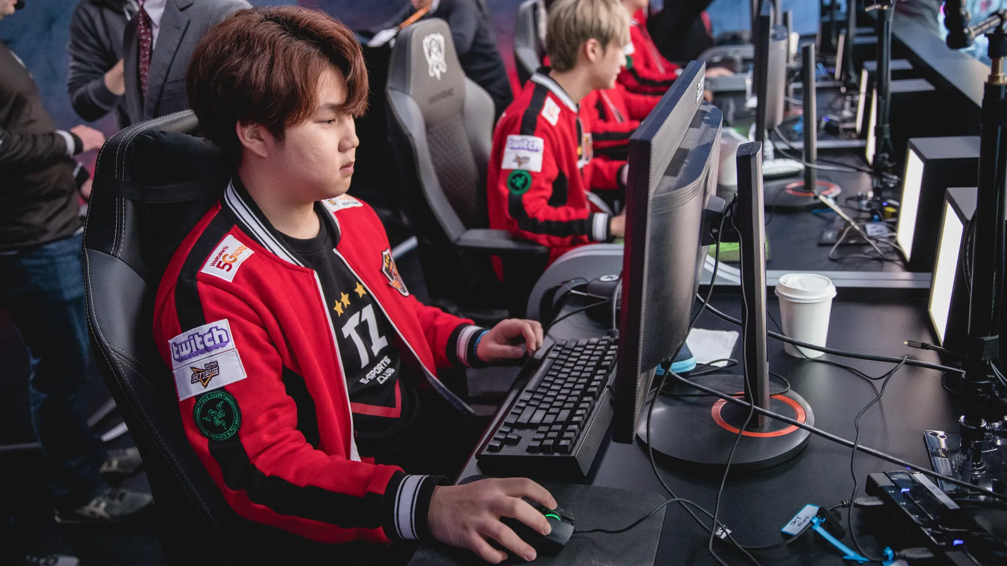 Echo Fox将SKT的Huni确保为顶级灯笼，并用Dardoch，Altec，Adrian和Fenix结束名册