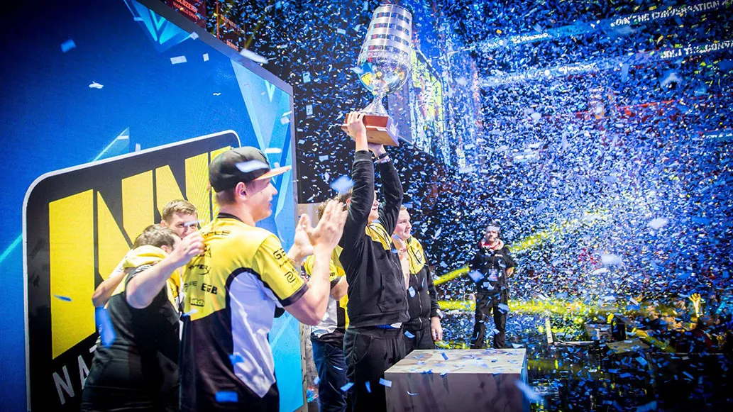 Na'vi在开幕比赛中捍卫ESL NY冠军与Cloud9