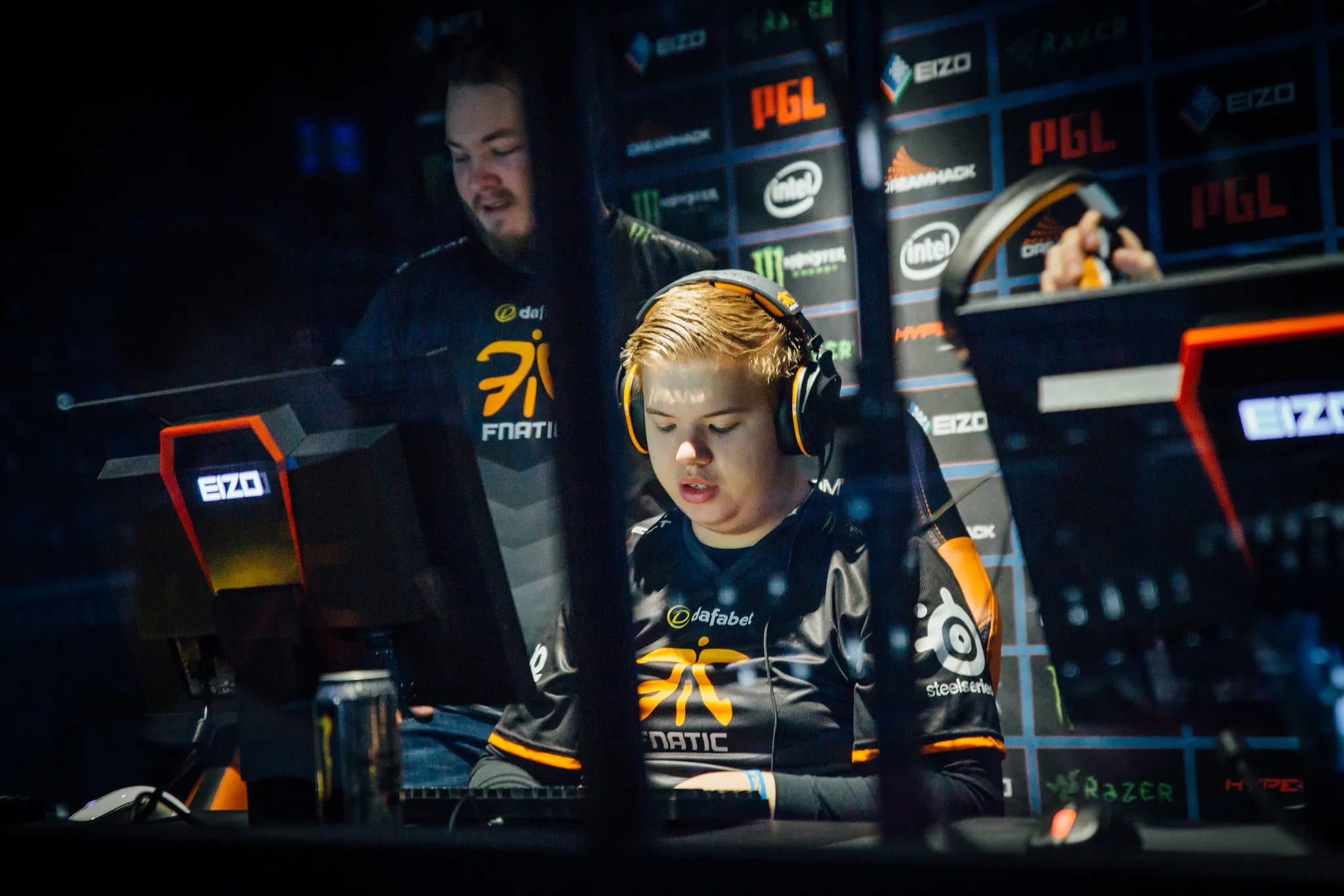 Thorin的線程：ESL D One Cologne D組的4個故事情節
