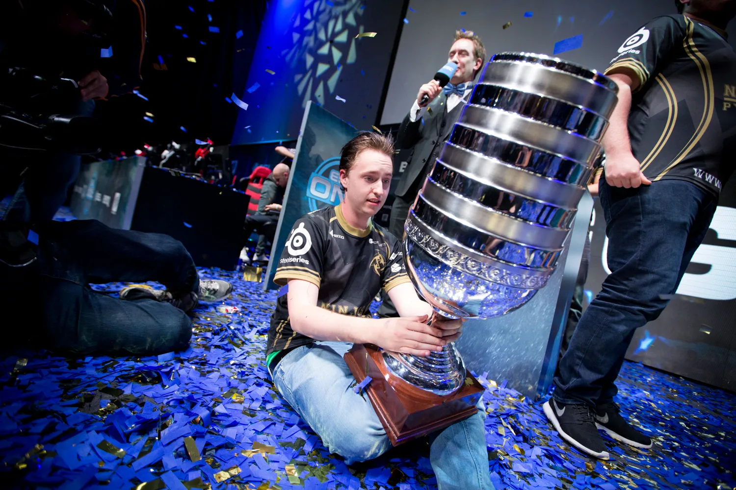 Dreamhack Winter CS的指南：英雄联盟粉丝的专业