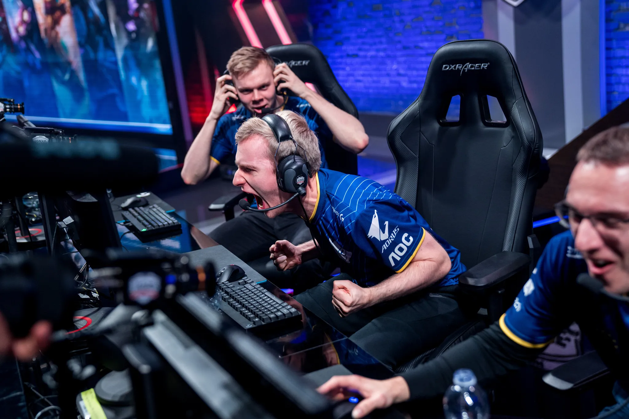 G2 Jankos在英雄联盟中独自击败5名铁杆