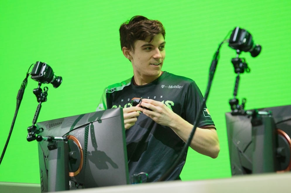 休斯頓Outlaws和倫敦Spitfire Gear up for International Showmatch系列