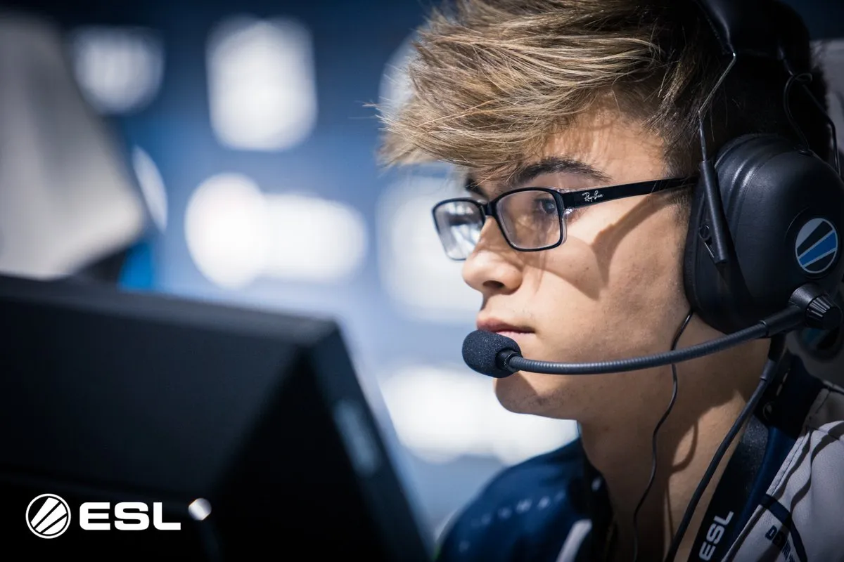 Astralis和Liquid索取季后赛赛季在EPL第8季决赛的第一天