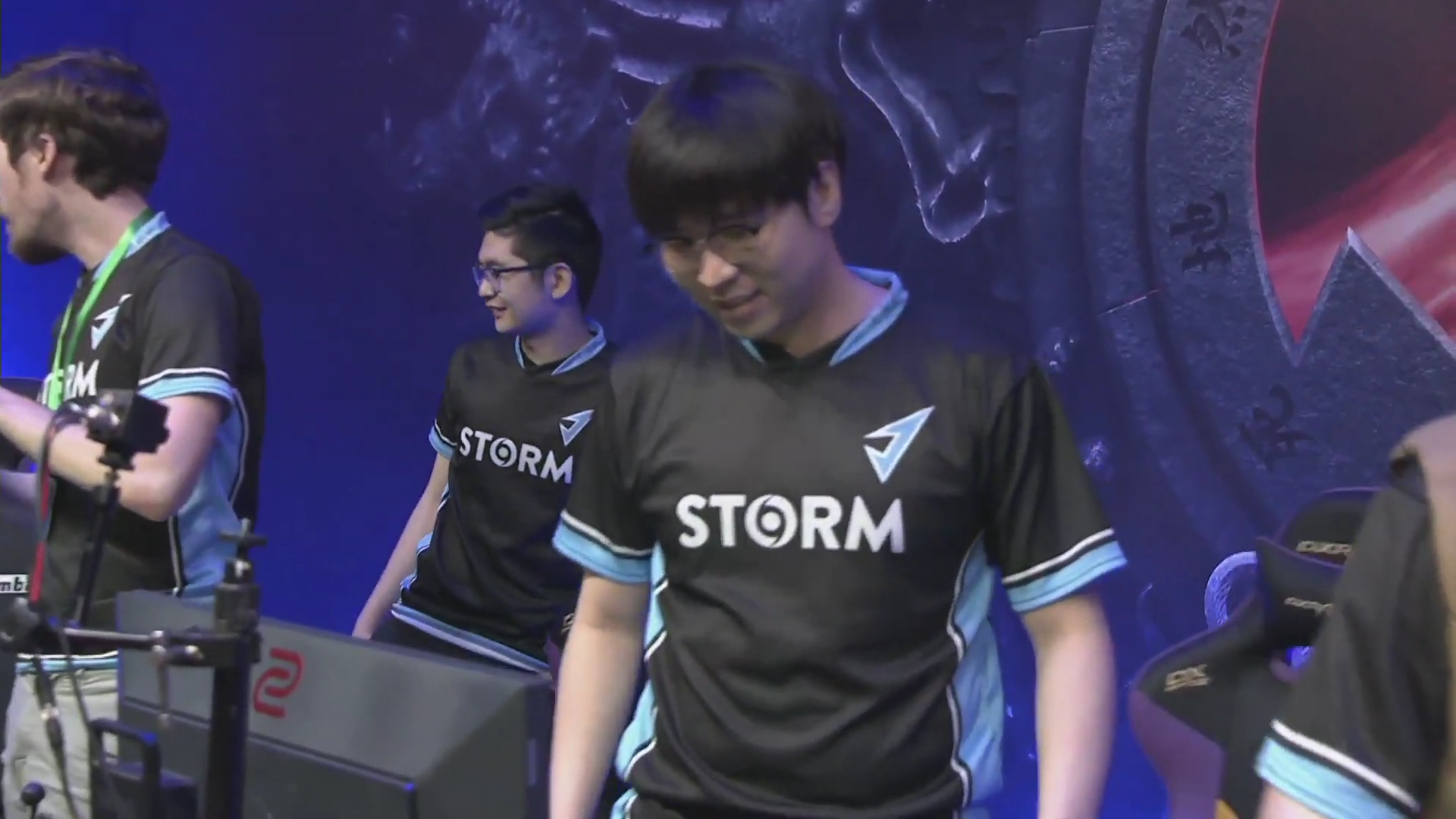 Na'vi，J Storm和联盟之间参加ESL One Mumbai预选赛