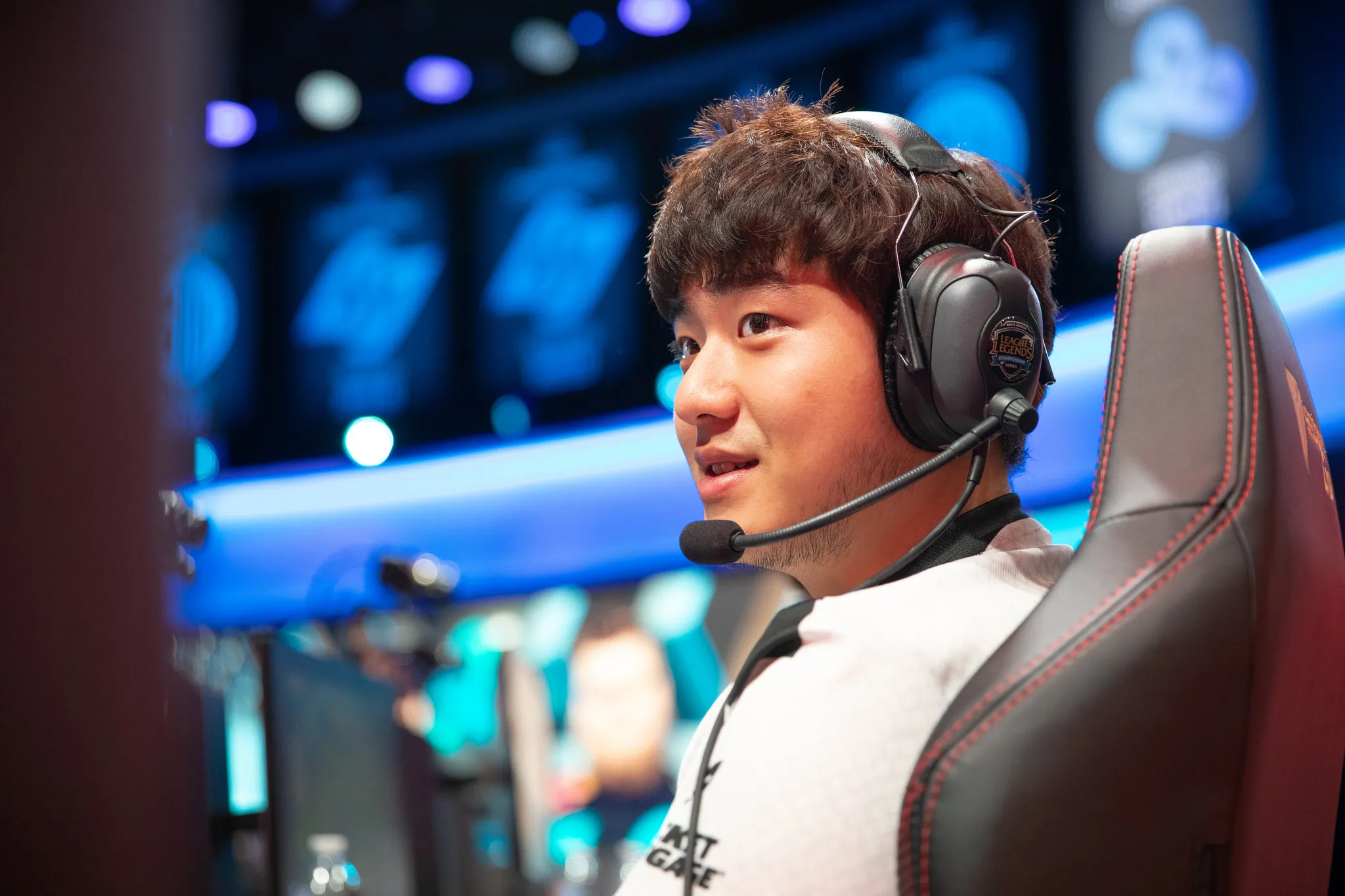 Bang與他的前球隊相伴，領先AFS在2021年LCK Spring Split中對陣T1