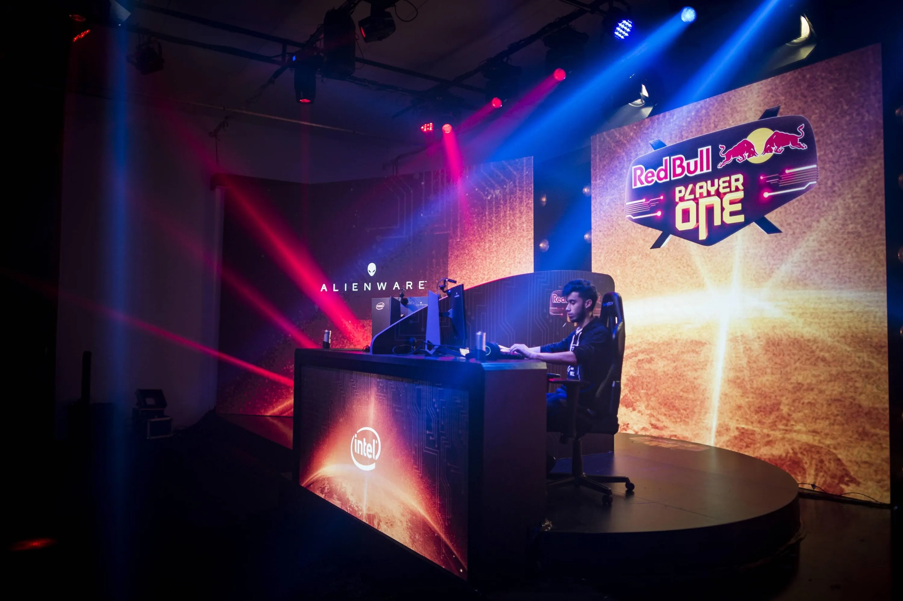 Red Bull與Riot Games合作，舉辦一VS一號英雄聯盟錦標賽