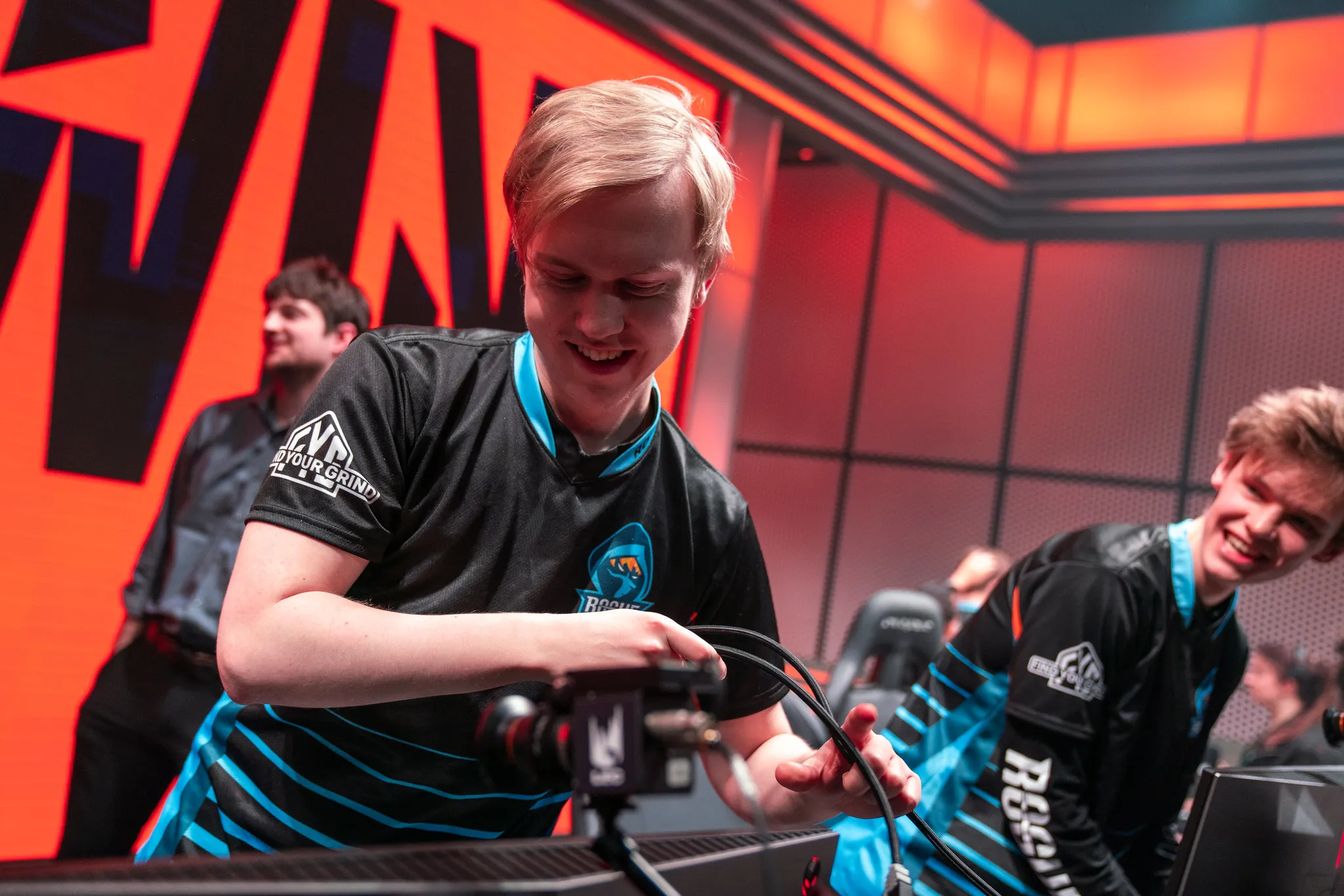 Gambit Esports與Sencux和Doxy一起將其聯賽陣容圍起來