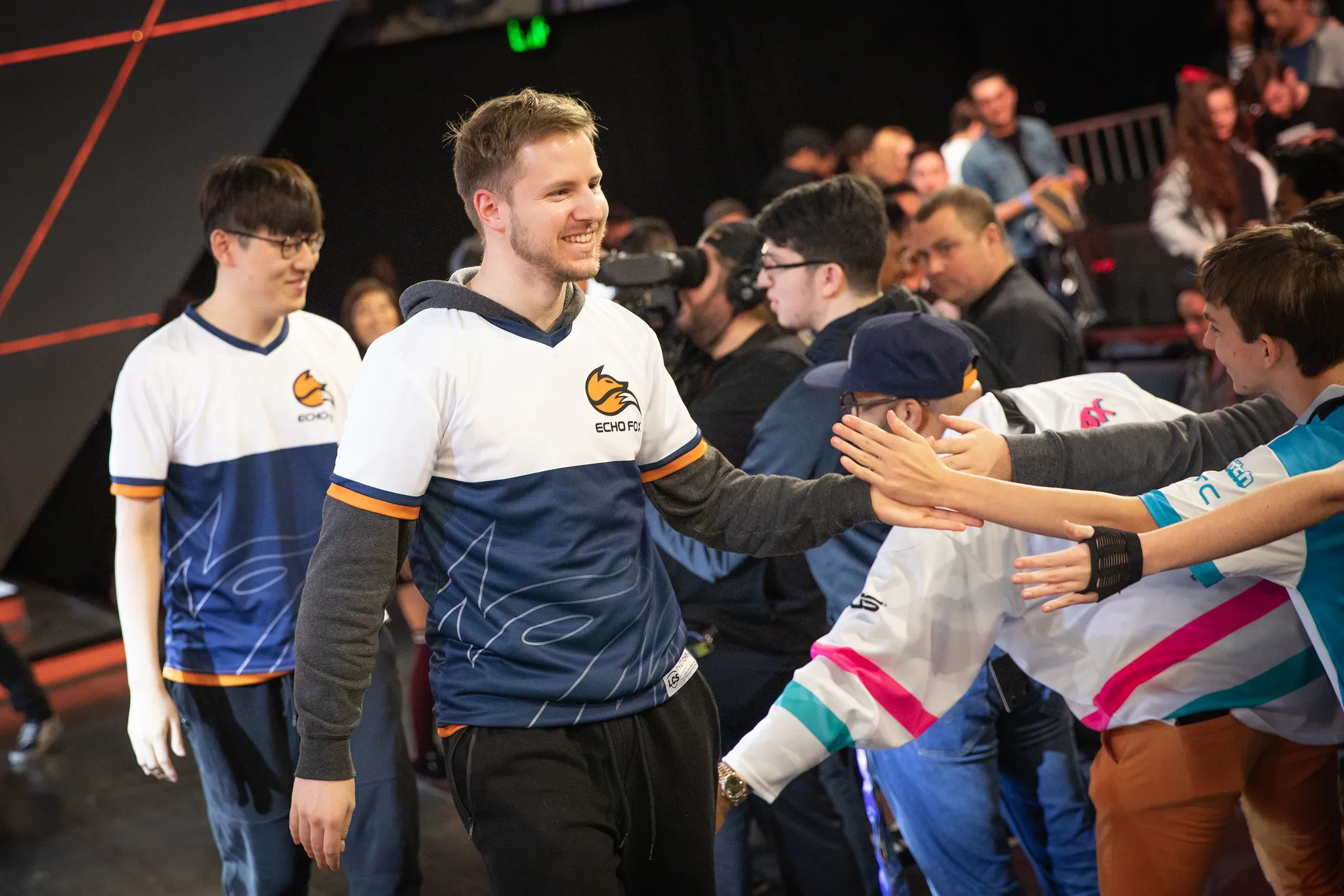 Echo Fox 在 2019 年 LCS 夏季賽第一週擊敗了 Team Liquid