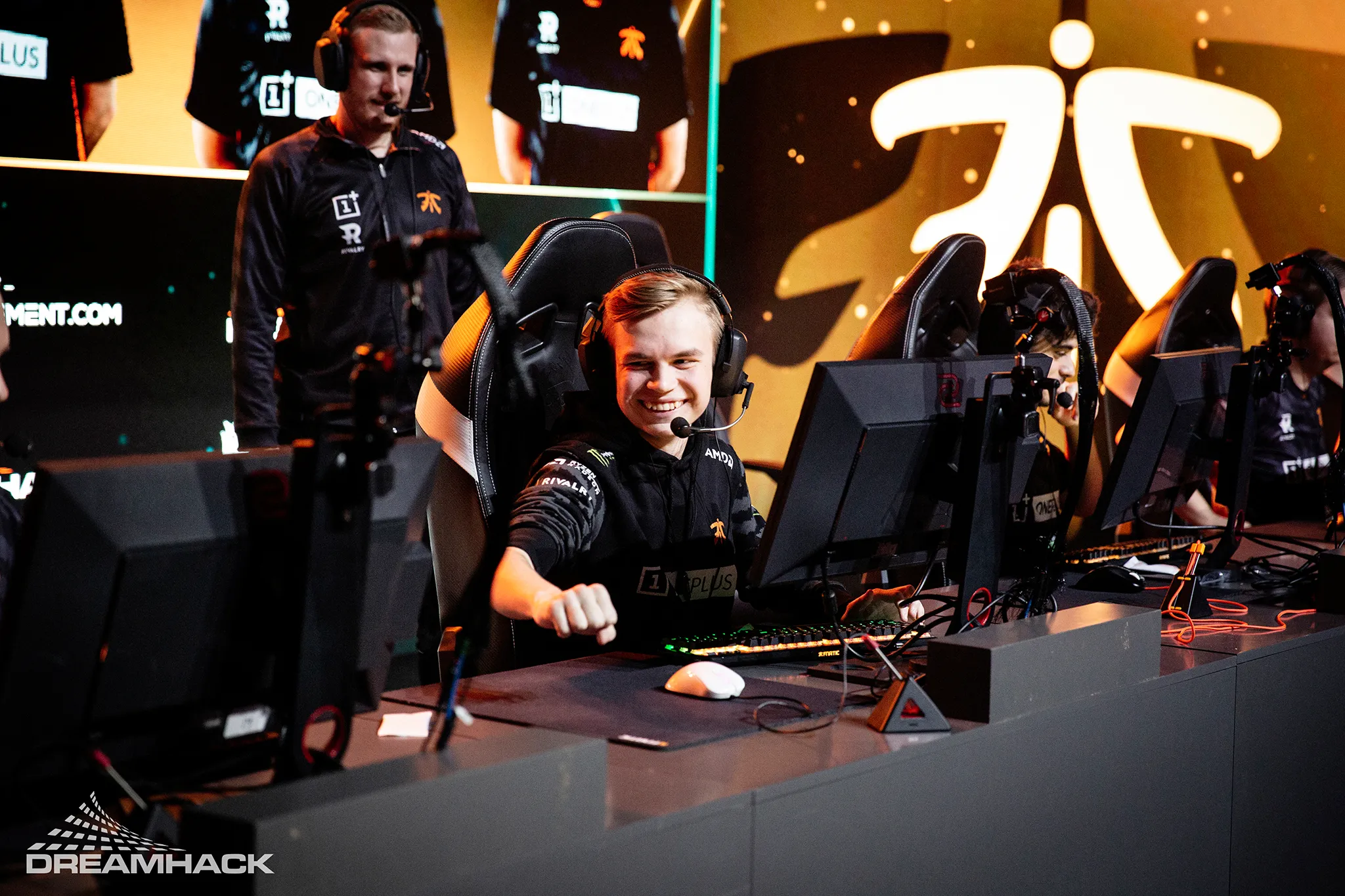 NIP标志Brollan to Bolster CS：欧洲RMR活动之前的阵容