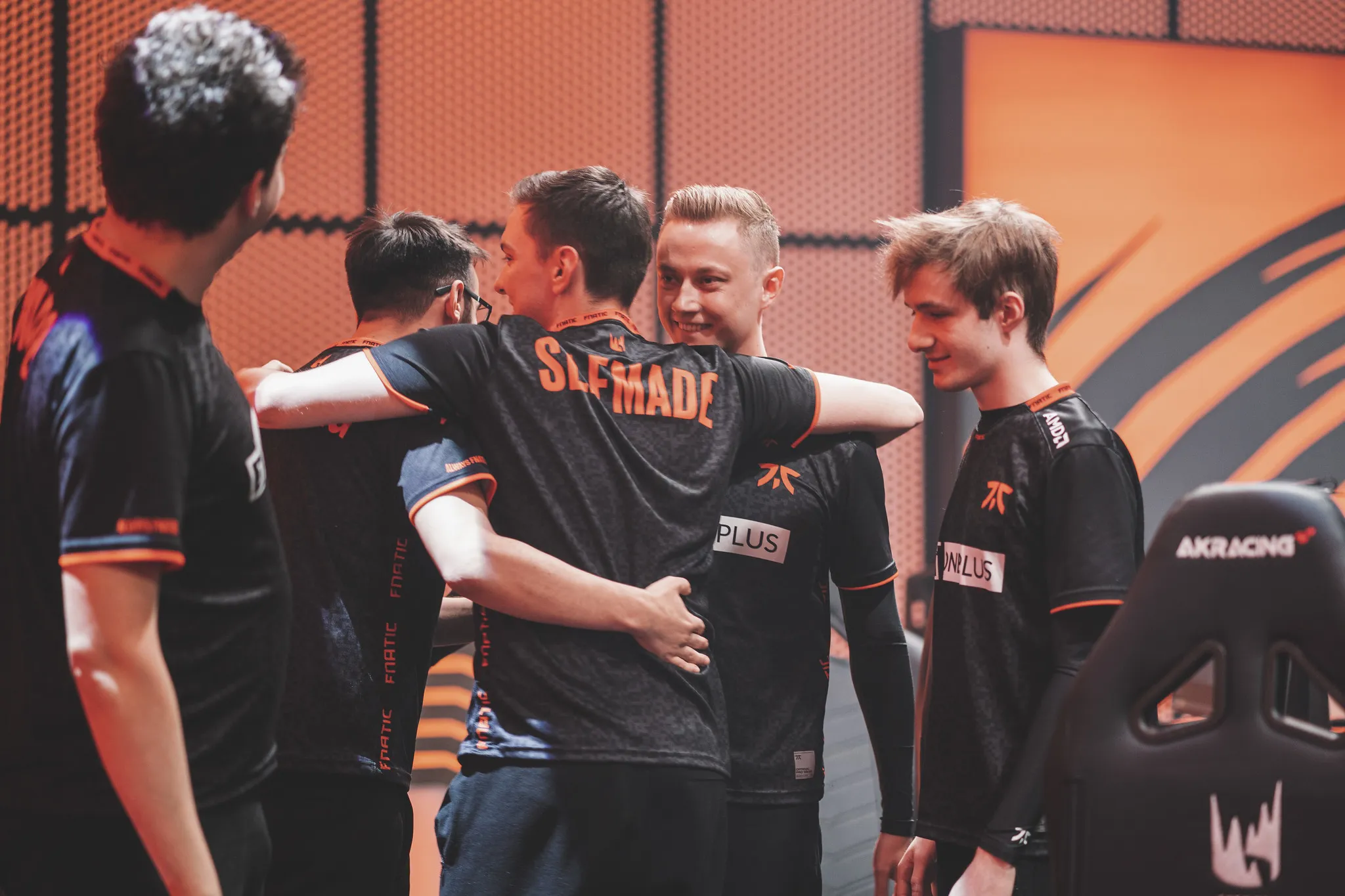 Fnatic在2020年季后赛竞争中消除SK游戏