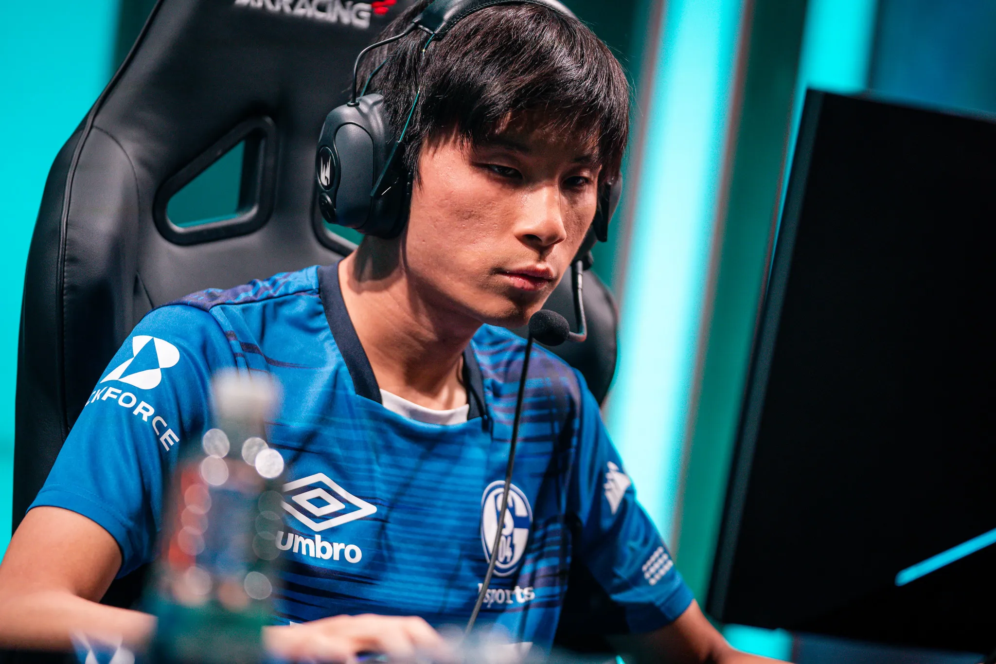 Flyquest在2021年最後一周的LCS Spring Split在鑽石上開始夢想