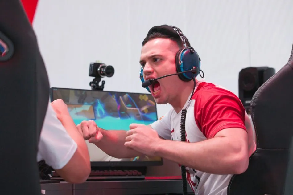 Babybay 以令人難以置信的表現在 NA LCQ 復出勝利中結束了 100 Thieves 與 FaZe 競爭的最新篇章