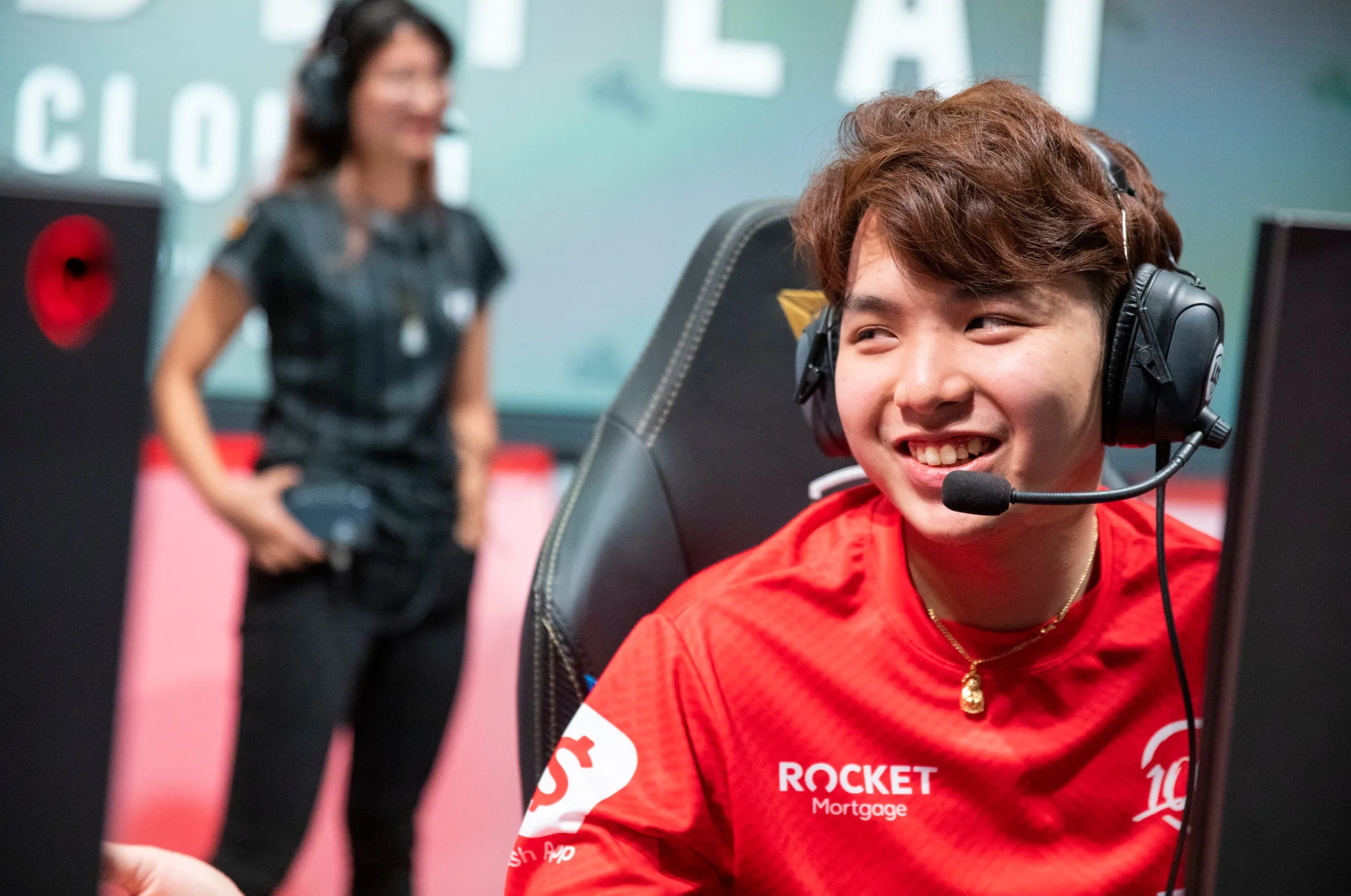 100 Thieves 以 3-0 的强劲战绩将 Dignitas 淘汰出 2021 年季中对决