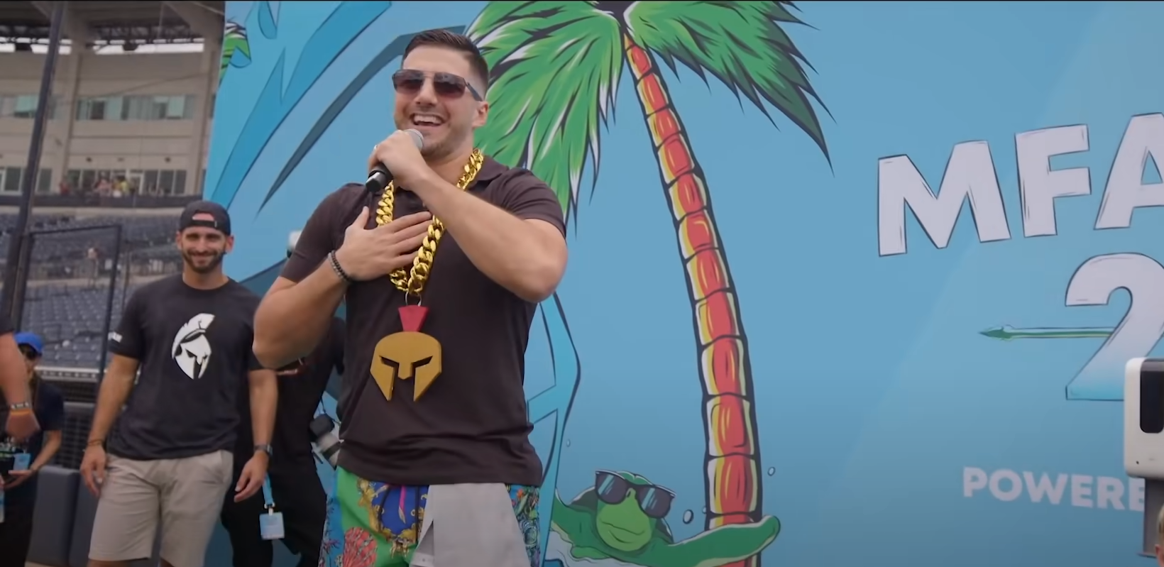 NICKMERCS 与 Twitch 签署新的流媒体协议