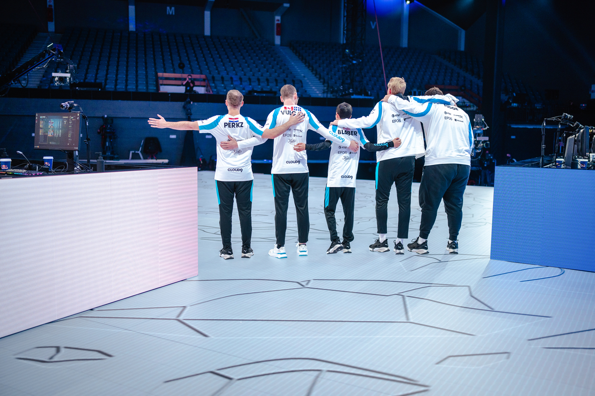 C9在2021年全球總決賽入圍賽階段戰績提升至2-0，讓Beyond Gaming保持不勝