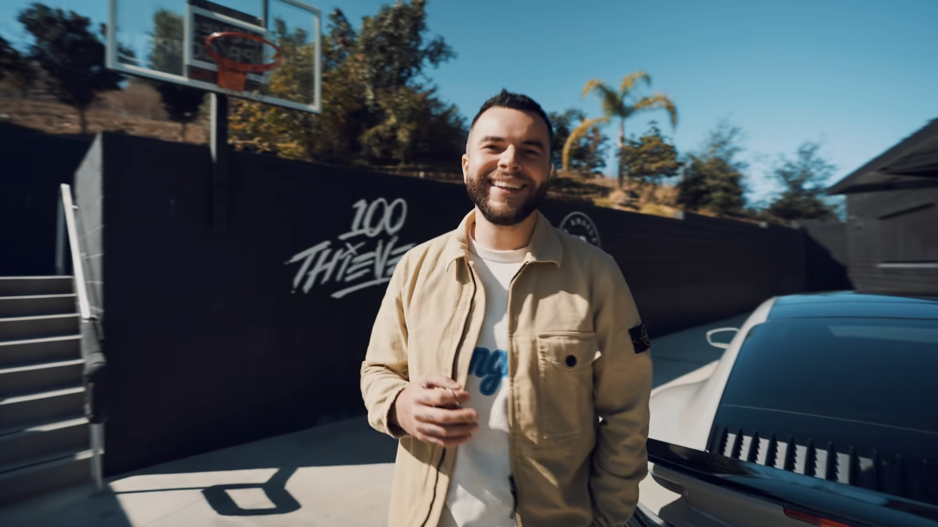 Nadeshot和在100个小偷《使命召唤传奇人物》中更新竞争