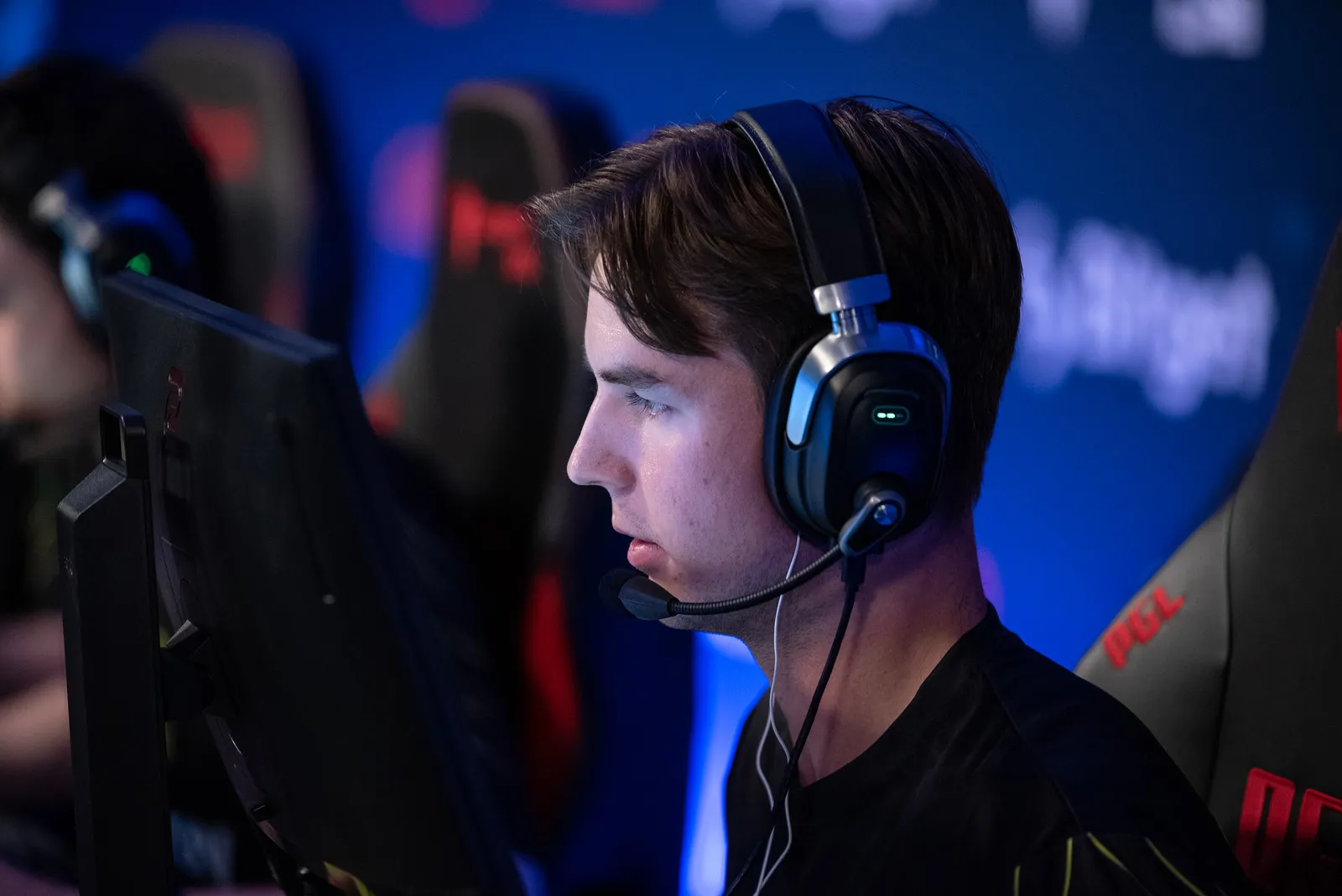 dev1ce 為什麼不玩 CS:GO？