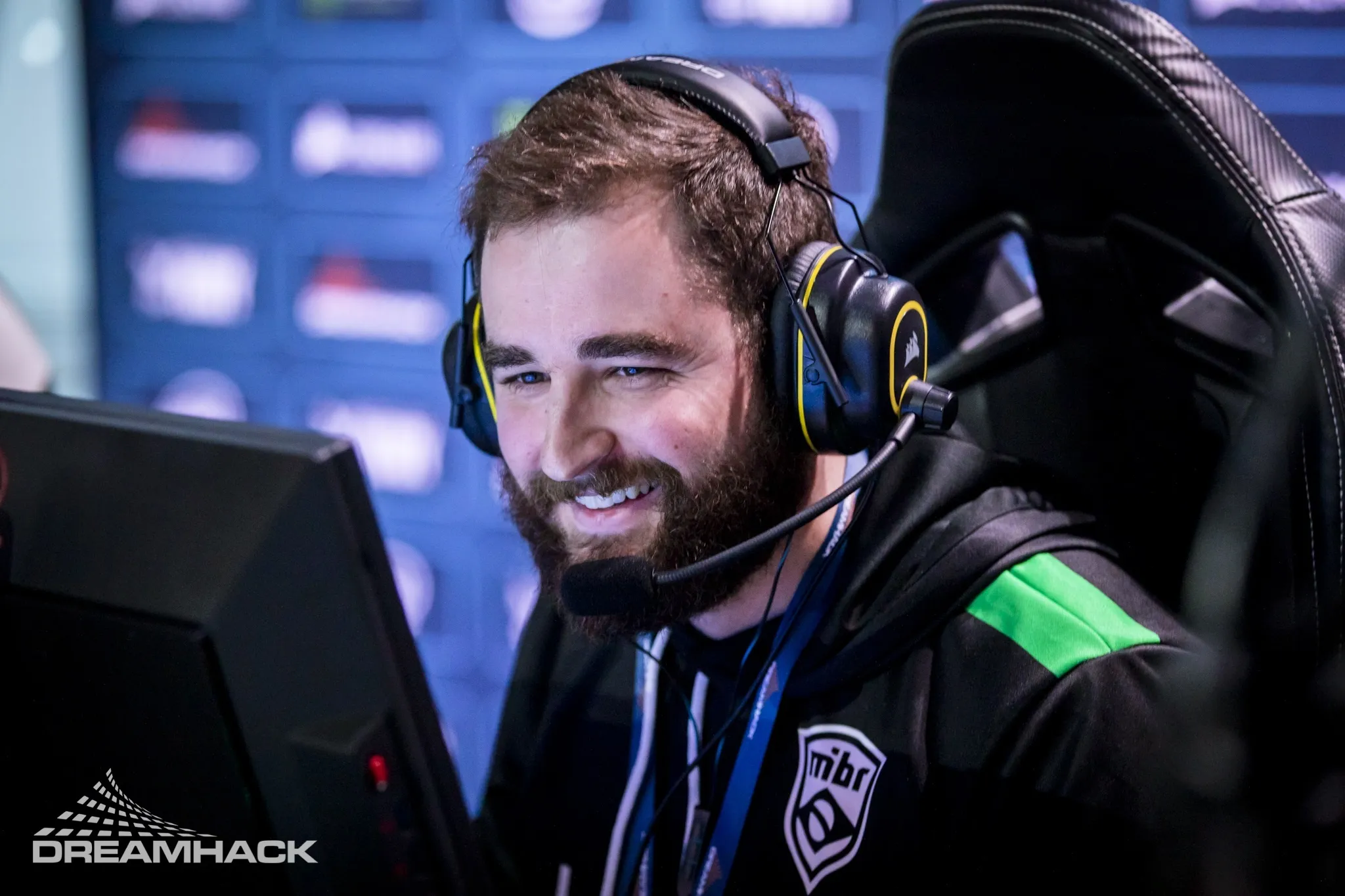 帝国标志 FalleN、fer、fnx、boltz 和 VINI