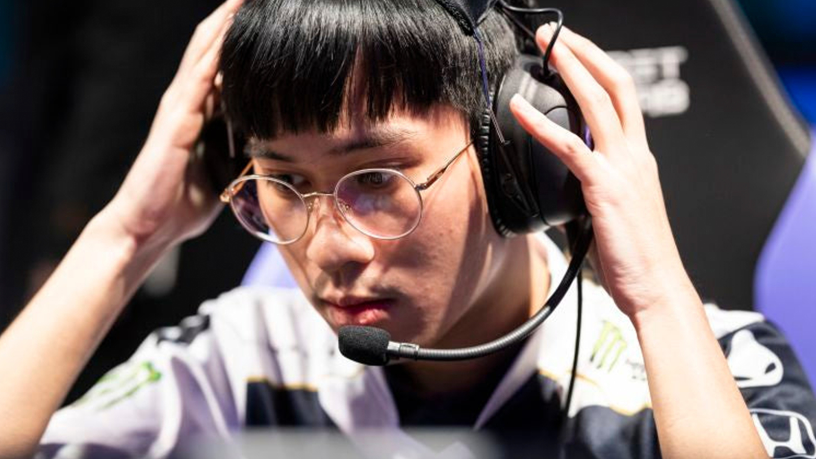 据报道，LCS顶级前景与FlyQuest就2023年达成口头协议