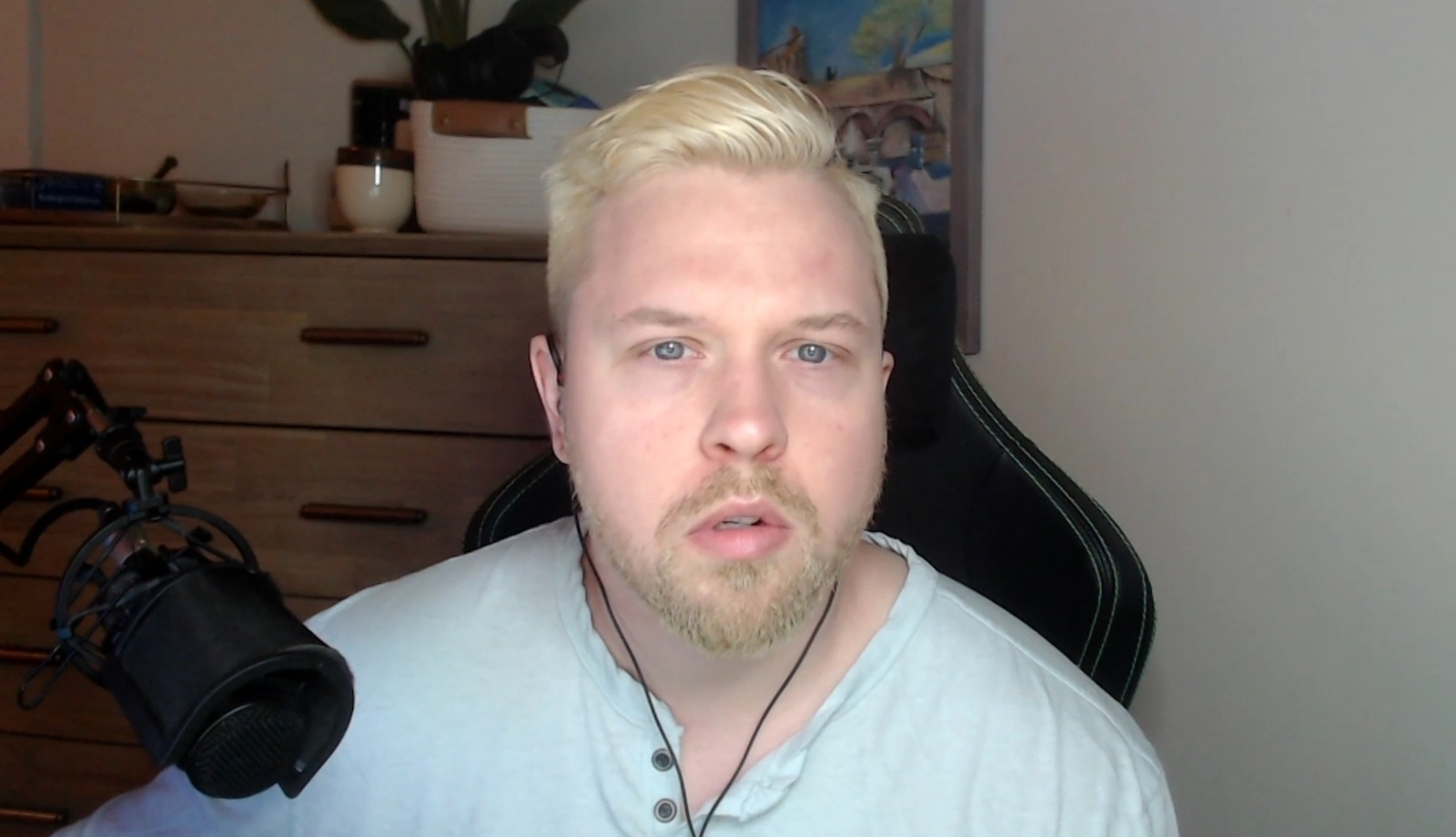 塔里克声称 JASONR“躲避”与女性的比赛：“我认为这很奇怪”