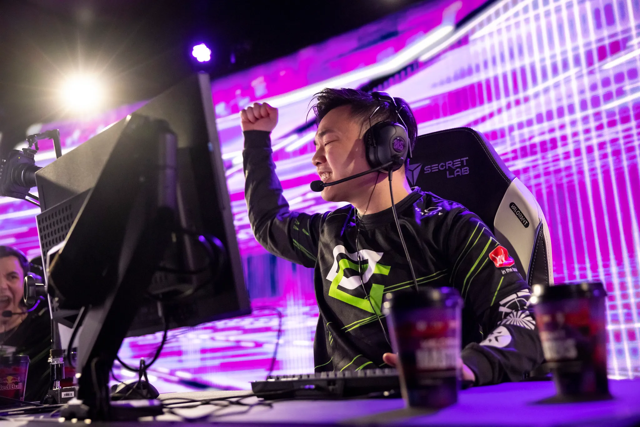 Optic Crush大声在总决赛重赛中，将VCT大师雷克雅未克（Reykjavík）带回家3-0席