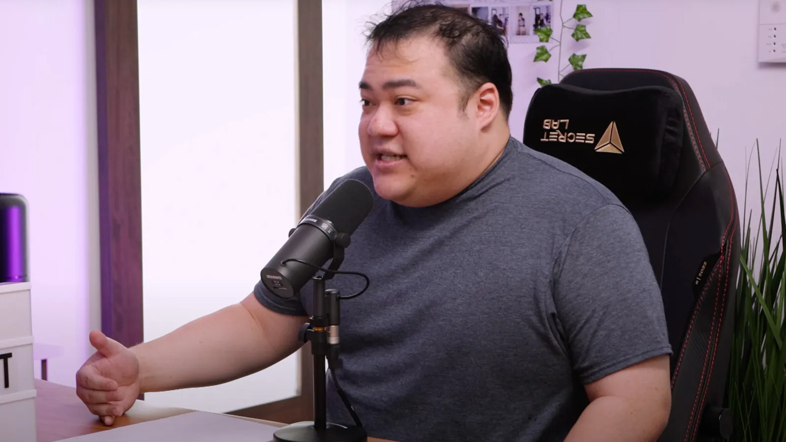 明年还有另外三场彩带拳击活动，Offlinetv联合创始人scarra戏弄