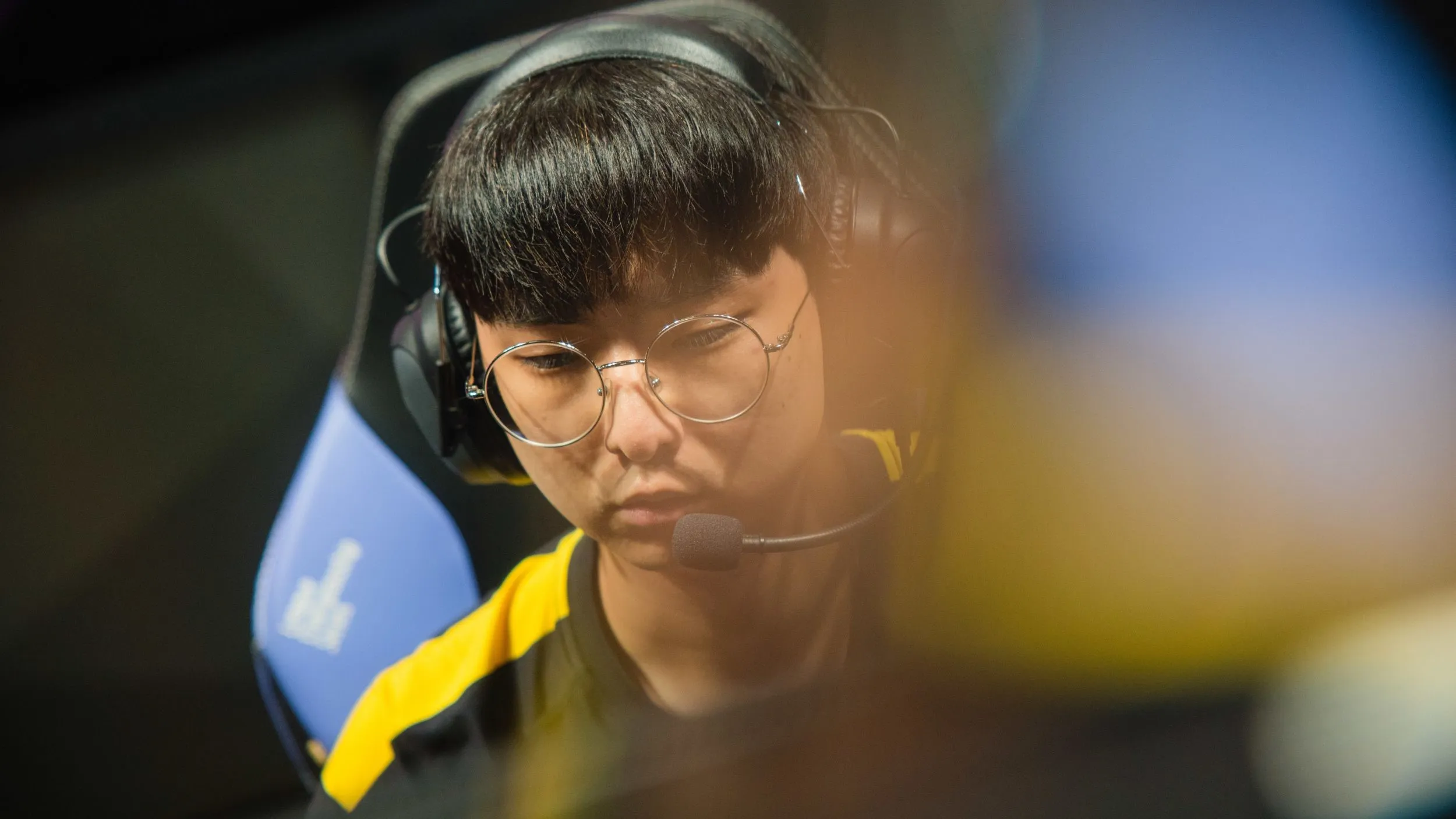 黄金卫士从 LCS 对手 Dignitas 手中收购明星打野 River