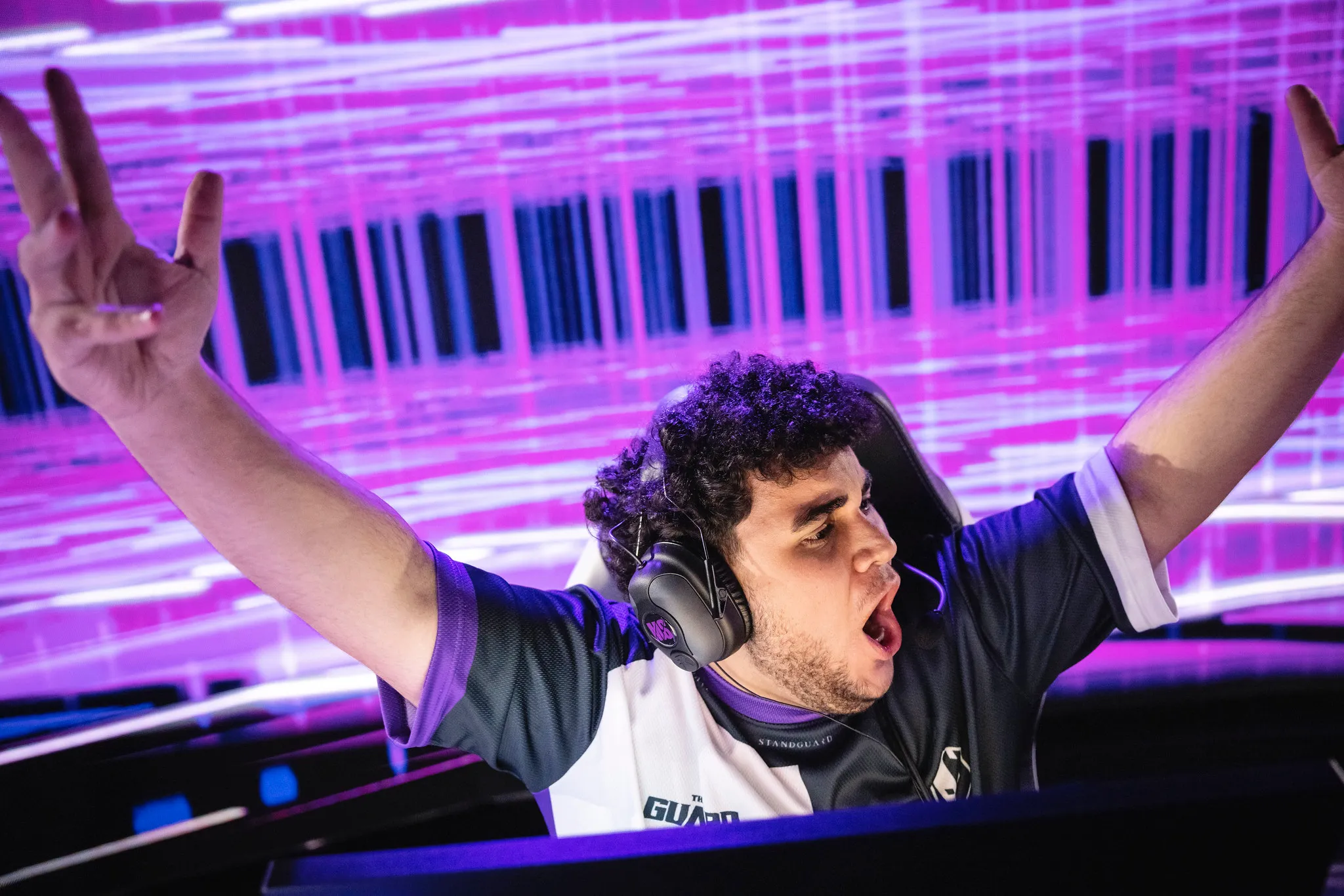 Valort Rostermania：2后卫球员允许探索优惠