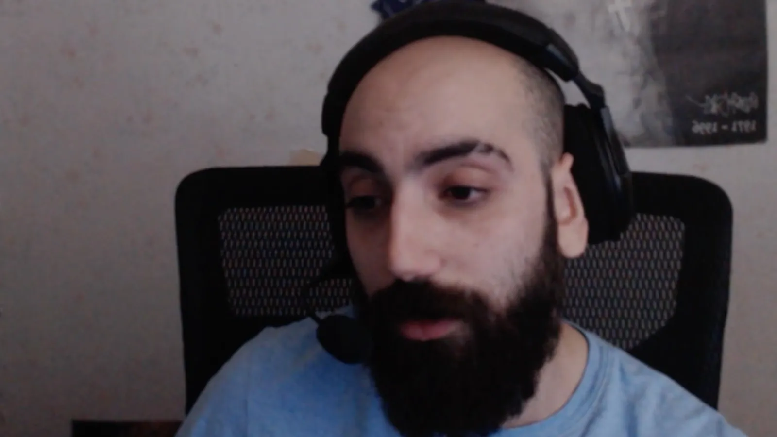 Sliker說，賭場向他尋求贊助的Twitch賭博流，這將“還清他的債務”