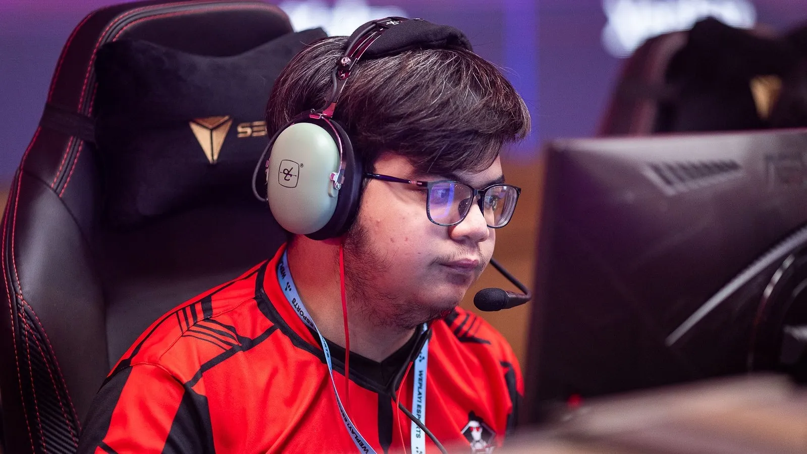 Fnatic 出人意料地与 Dota 2 Carry Raven 分道扬镳