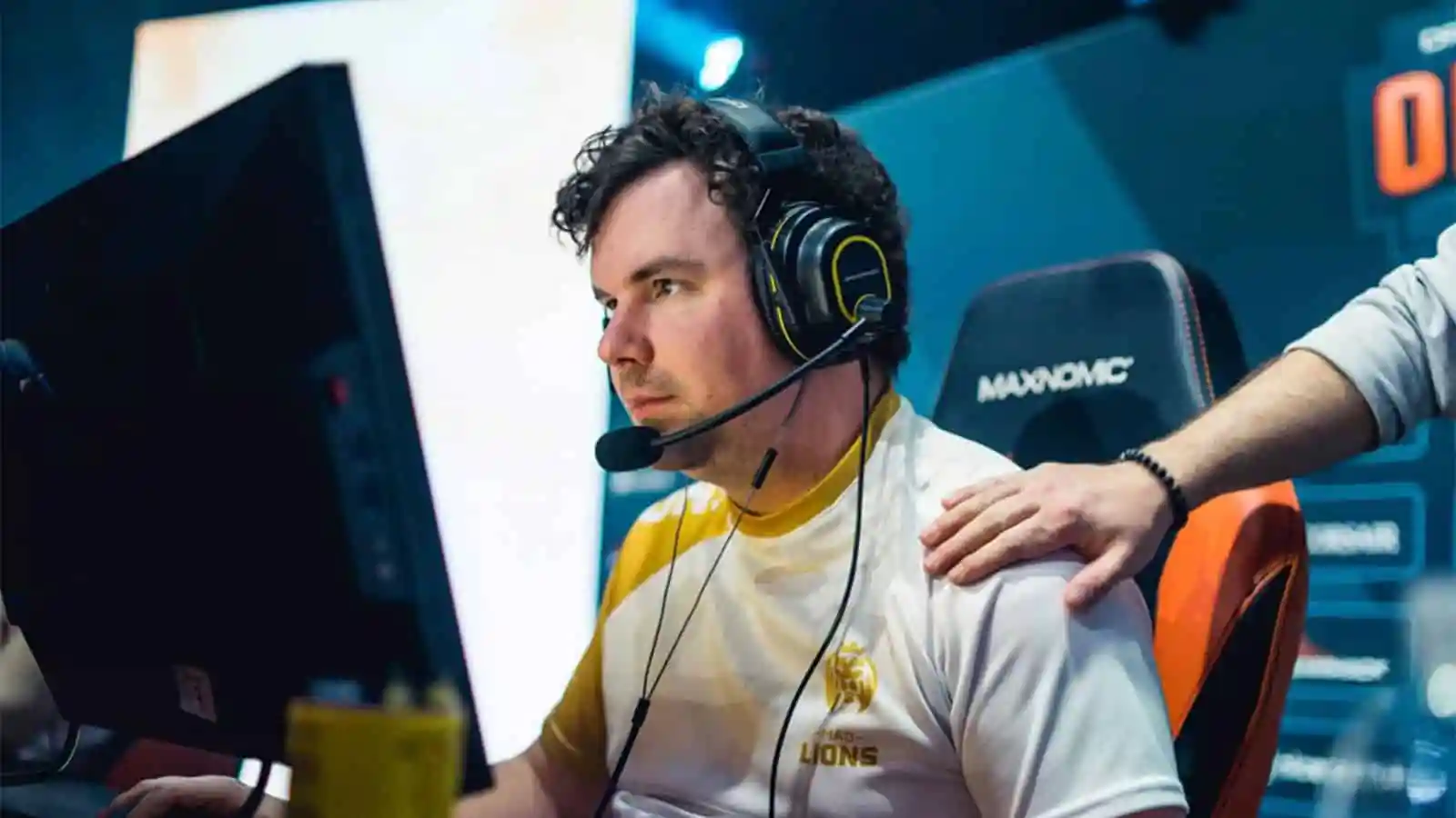 备受争议的 CS:GO 教练 HUNDEN 意外掉头被 ESIC 解禁