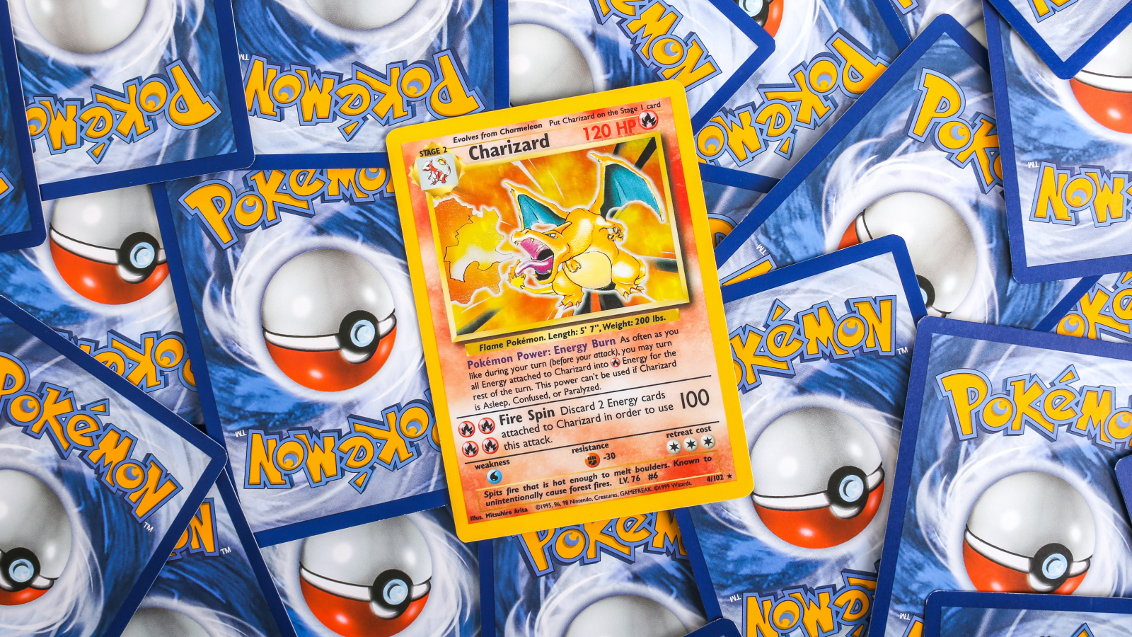 PokémonTCG小偷在短短两分钟内就以超过100,000美元的纸牌逃跑了