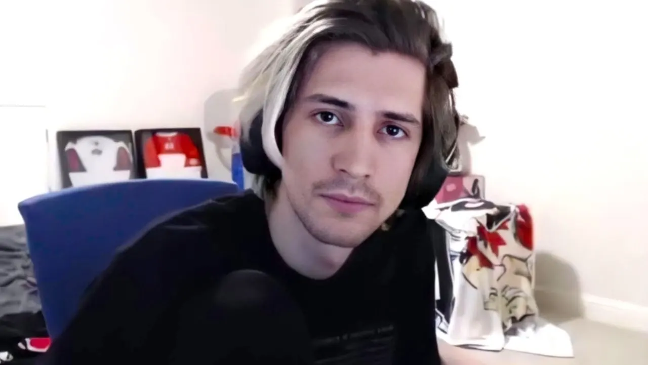 XQC指出，與以前的Twitch競爭對手相比，一件事是正確的做法