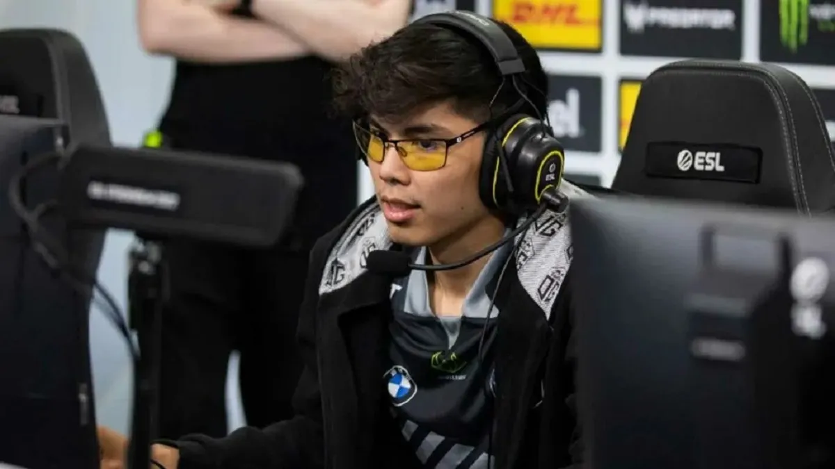 臭名昭著的dota 2 Pro在黑手黨博彩後從團隊中發布