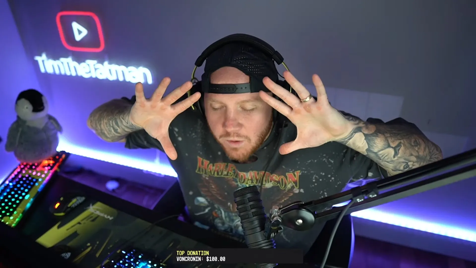 TimTheTatman 皮膚脫落後在 Tims 的大廳玩《戰地 2》