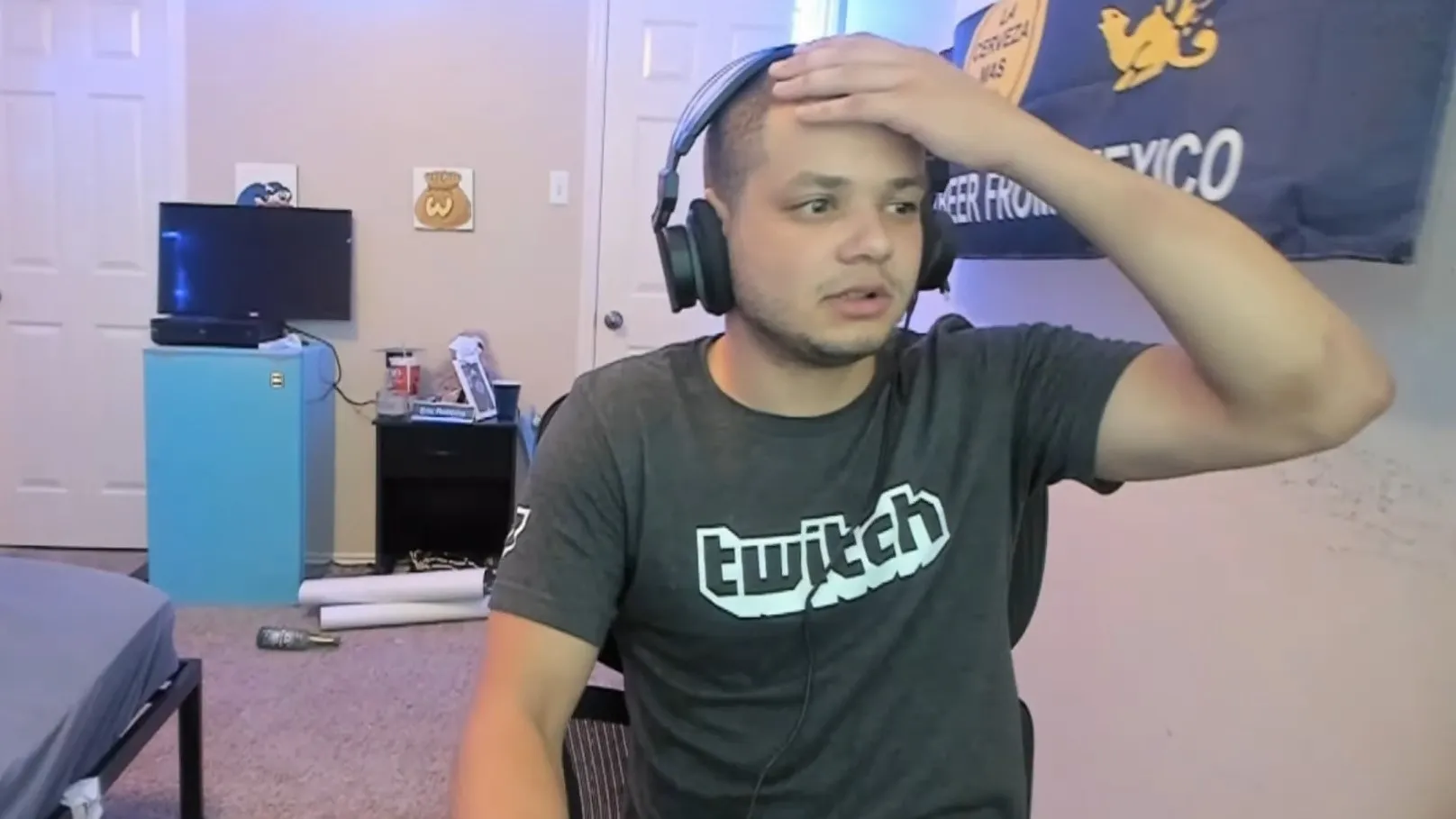 Twitch流媒體Erobb意外地禁止Mod，失去了對聊天的控制