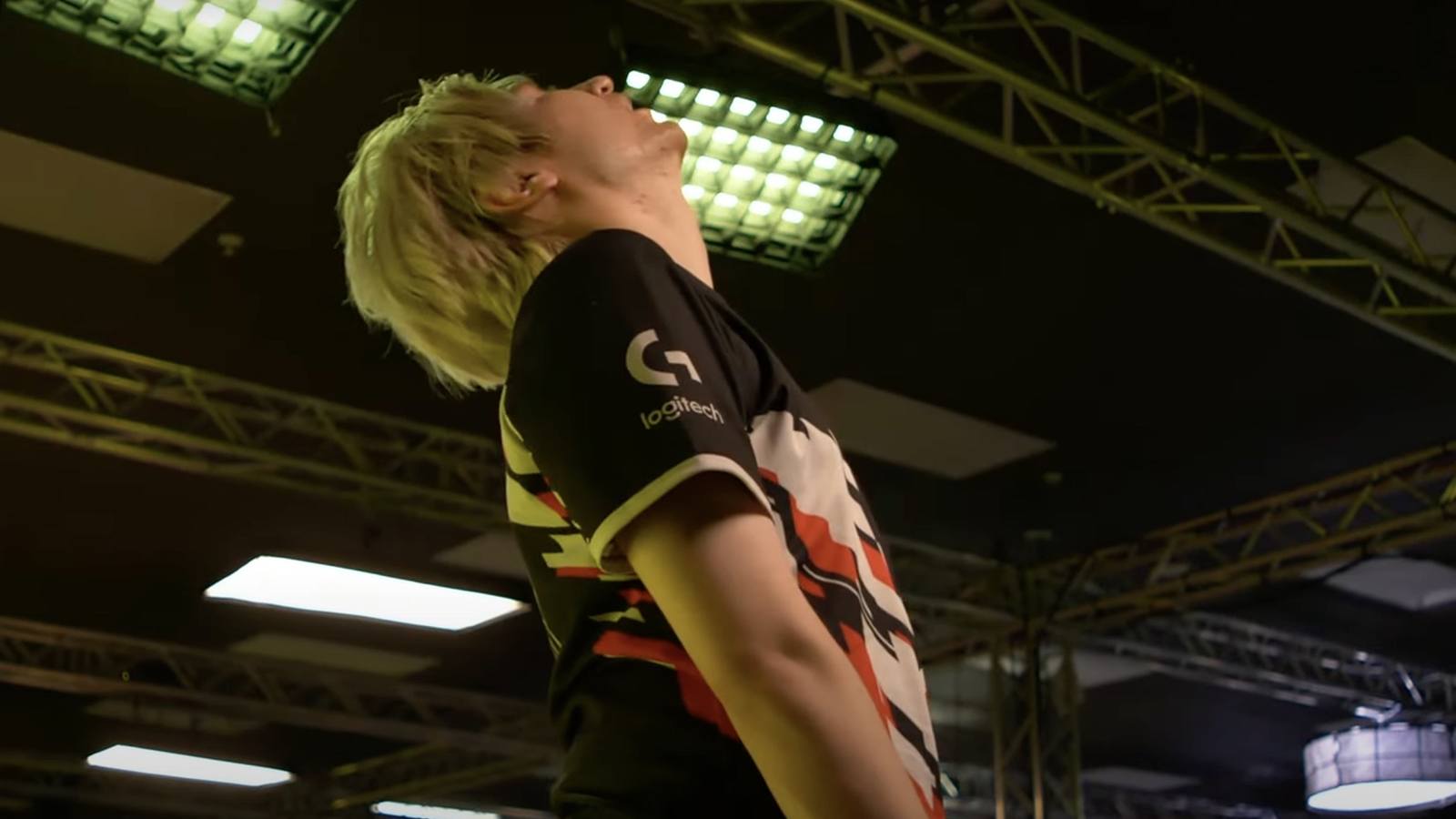 Leffen 克服了弱势群体的标签，赢得了 Ludwig 的 15,000 美元 Smash Melee 邀请赛