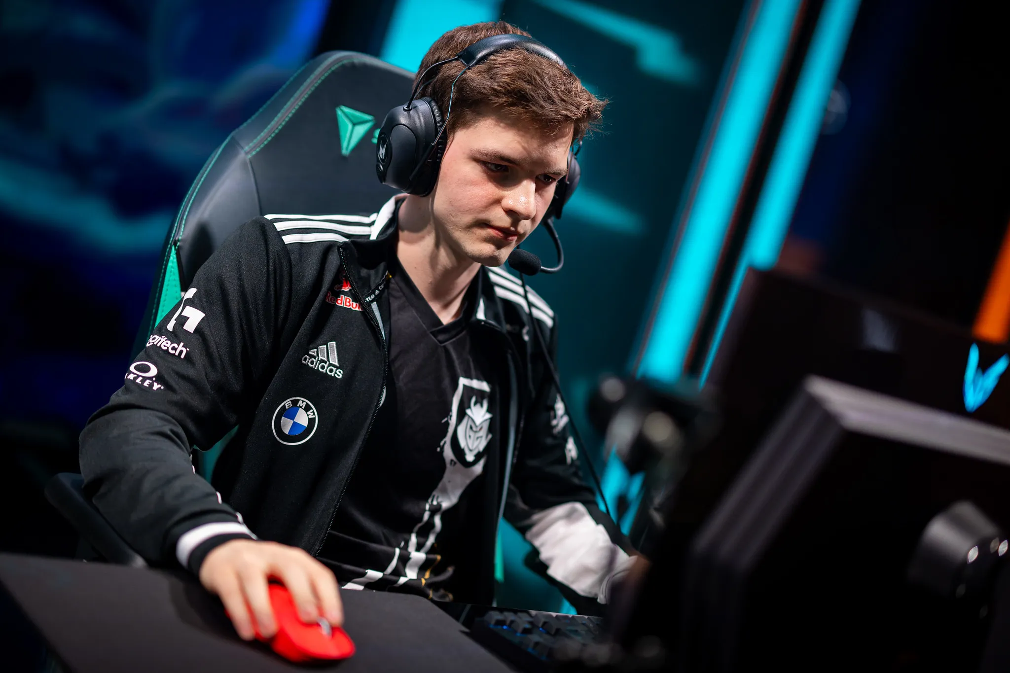 G2 Mikyx 完成三連擊擊 Rakan，贏得 LEC 賽季總決賽首殺